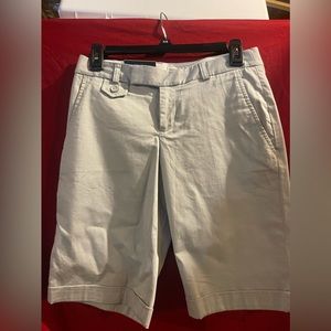 Banana republic size 0 Bermuda shorts